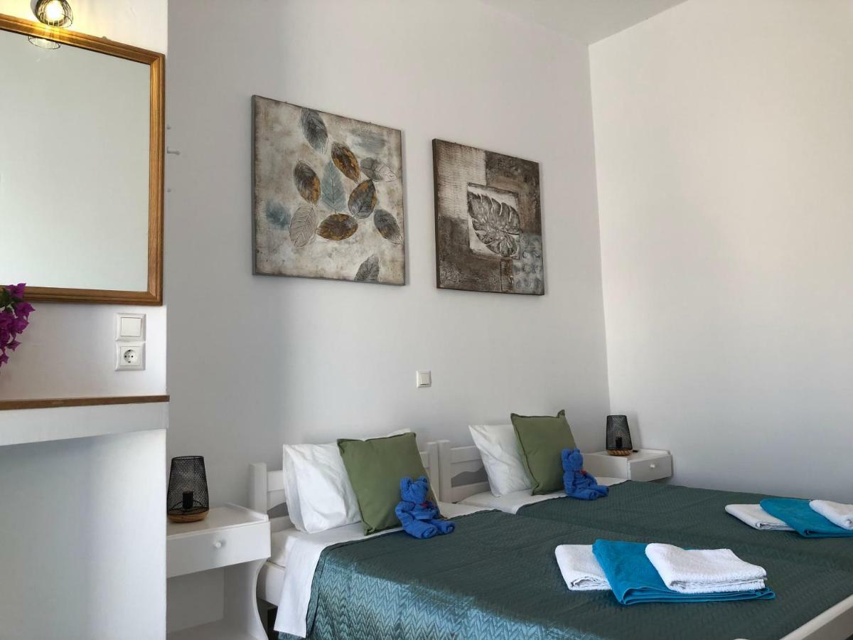 Villa Gambas Beach Studios Kamári Zewnętrze zdjęcie