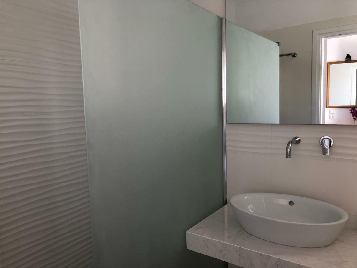 Villa Gambas Beach Studios Kamári Zewnętrze zdjęcie