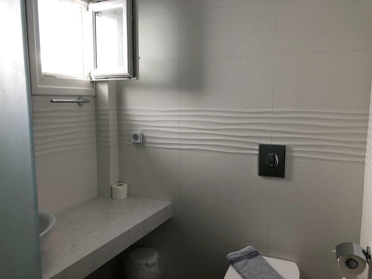 Villa Gambas Beach Studios Kamári Zewnętrze zdjęcie